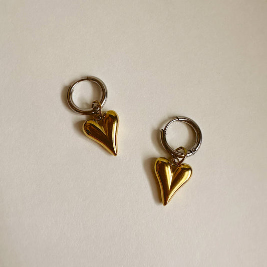 AMOUR EARRINGS